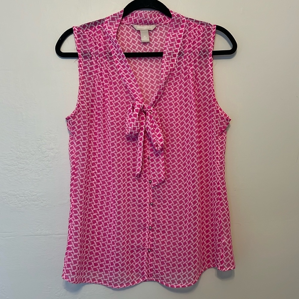 Banana Republic Pink Sleeveless Blouse Sheer With Pretty Front Buttons and Tie M